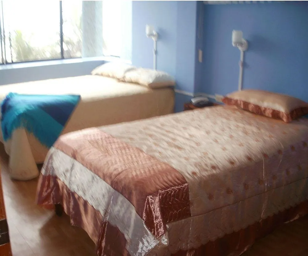 ***  Francisco II Hotel Salinas  Ecuador