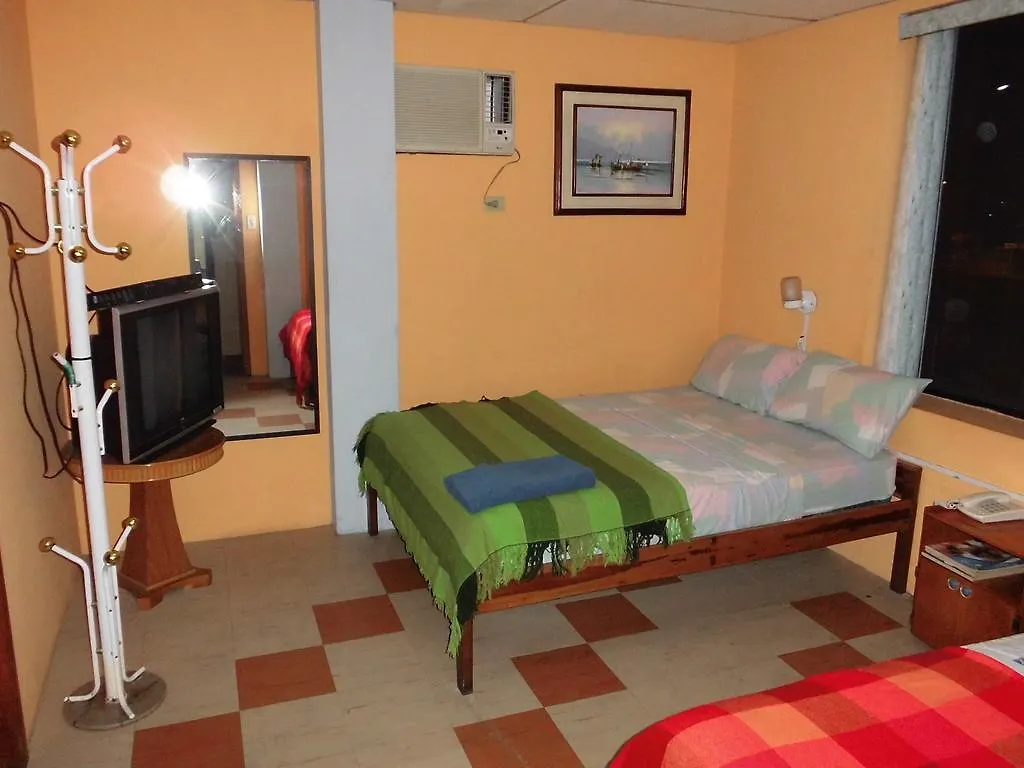 ***  Francisco II Hotel Salinas  Ecuador